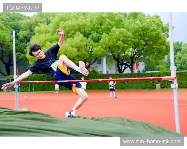 田径投掷项目训练有序进行,多名选手力量增长明显 田径投掷项目训练有序进行,多名选手力量增长明显