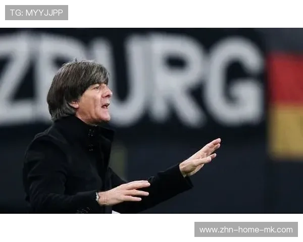 阿贾克斯中路传递依旧流畅 阿贾克斯中路传递依旧流畅